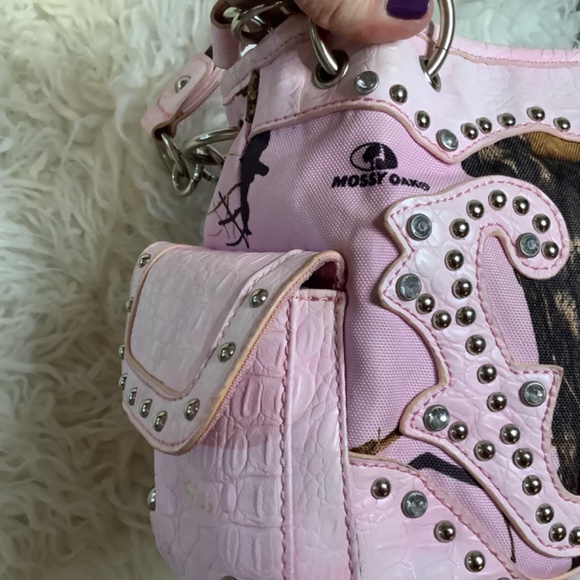 EUC mossy Oak Camo Pink carry concealed purse studs bling - Picture 3 of 17
